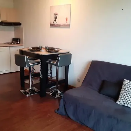 Dans De Tourisme بيس إيه سانت أناستيز